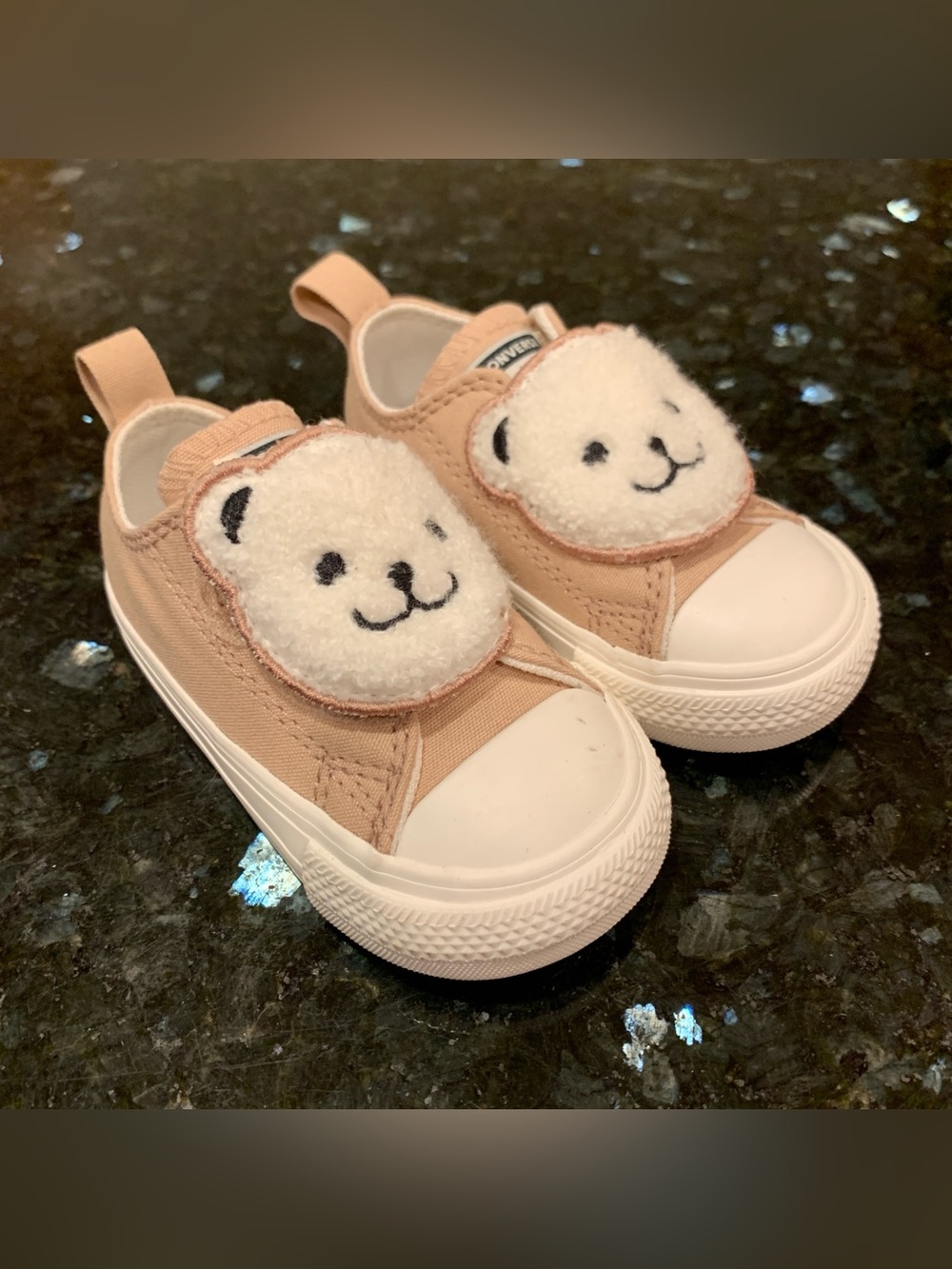 Baby Converse All Star Slip-Ons Fuzzy Bear Face Size 4 Infant 🐻 Boy Girl Shoes